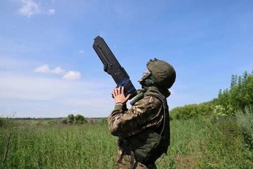 son şirket davası hakkında Drone dedektörü ve sinyal kesici uygulama senaryoları