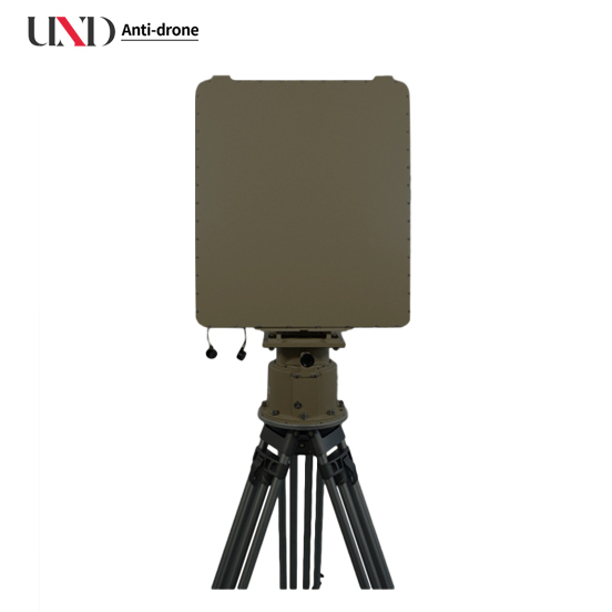 UND Radar Deteksi Drone 5KM-10KM Jangkauan X-band Ketinggian Rendah ...