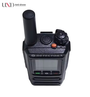 800-1500/2400-2485/5100-5950MHz Full Band Coverage Distinguishing UAV Portable Broadband Drone Detection Device 1-2km Range 4