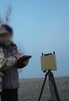 Portable Small Phased Array C-Band Digital Detection Radar System Built-in Power Supply 100m-3km Range >90 Azimuth Coverage