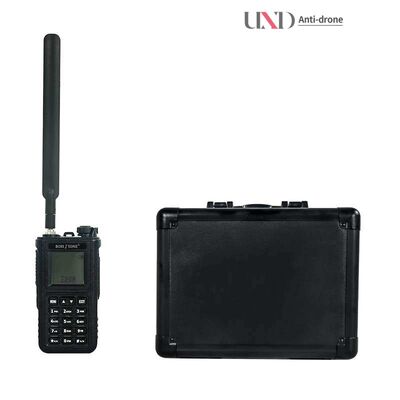 800-1500MHz 2400-2485MHz 5150-5950MHz Lightweight Durable Handheld Drone Detector 1-2km Detection 8 Hours Battery Life Portable