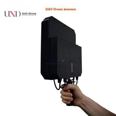 Handheld Drone Signal Jammer with 1.2KM Distance Built-in Battery and 40W Output Power for UAV Blocking
