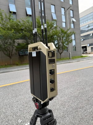 Wide Spectrum Drone Detection Device 70MHz - 6.2GHz UAV Detection Systems Detector 1-10KM FPV Video Capture 2km