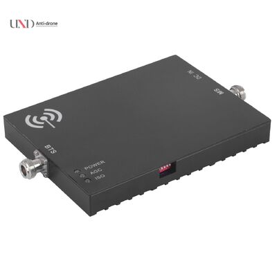 1700-2600MHz 23dBm Output Power Signal Booster with Digital Display Panel for Mobile Phone Signal Enhancement